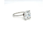 14 krt wit gouden ring met diamant 7,30 crt