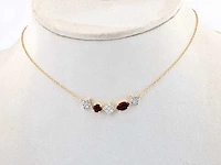 14 kt geelgouden ketting met hanger van 1,16 cts natuurlijke diamant en granaat - afbeelding 5 van  7