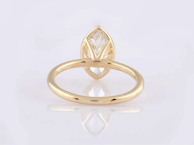 14 kt geelgouden ring met 2,08 cts laboratoriumgekweekte diamant - afbeelding 6 van  8