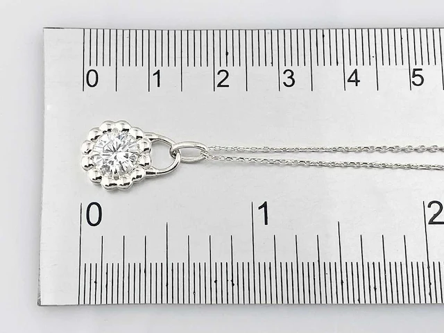 14 kt witgouden ketting met hanger en labgekweekte diamant - afbeelding 8 van  9