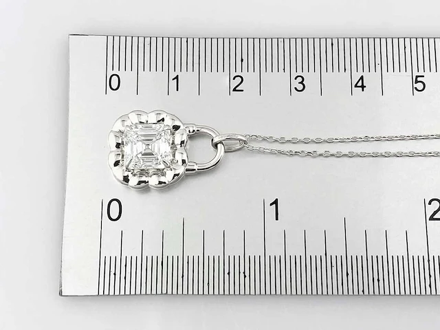 14 kt witgouden ketting met hanger van 2,04 cts laboratoriumgekweekte diamant - afbeelding 6 van  9