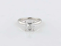 14 kt witgouden ring met 2,06 cts laboratoriumgekweekte diamant