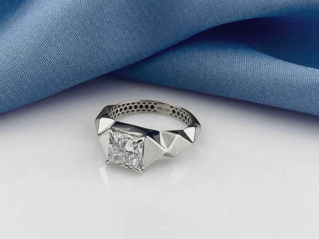 14 kt witgouden ring met 2,07 cts laboratoriumgekweekte diamant - afbeelding 11 van  11