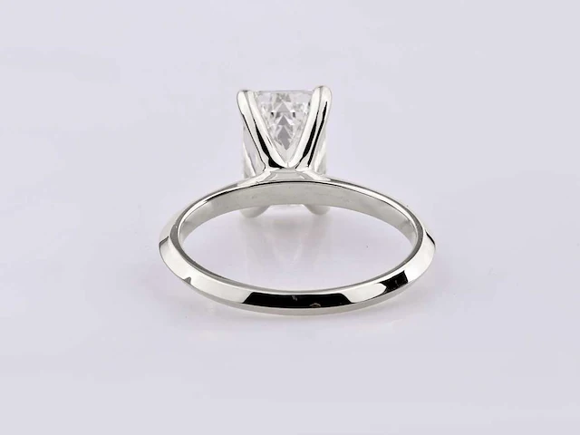 14 kt witgouden ring met 3,0 cts laboratoriumgekweekte diamant - afbeelding 2 van  8