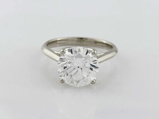 14 kt witgouden ring met 3,06 cts laboratoriumgekweekte diamant - afbeelding 1 van  9