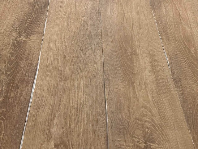 14 m2 pvc zelfklevend stroken - 1219 x 184 x 2,5 mm - afbeelding 1 van  3