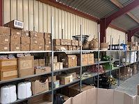 14 meter stelling met goederen - afbeelding 1 van  32