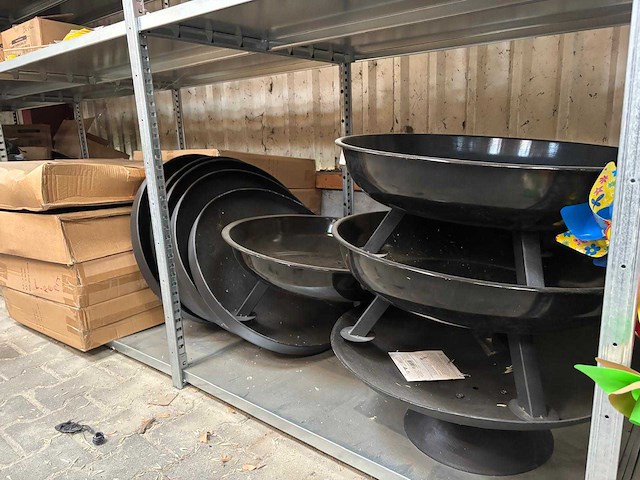 14 meter stelling met goederen - afbeelding 22 van  32
