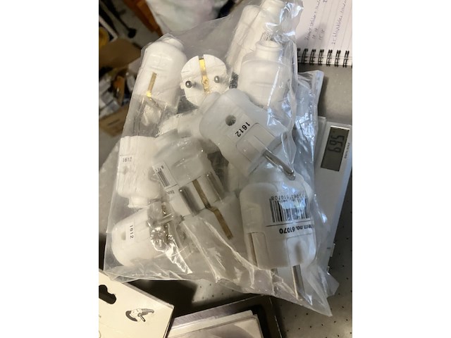 14 x witte stekkers met ra - afbeelding 5 van  5