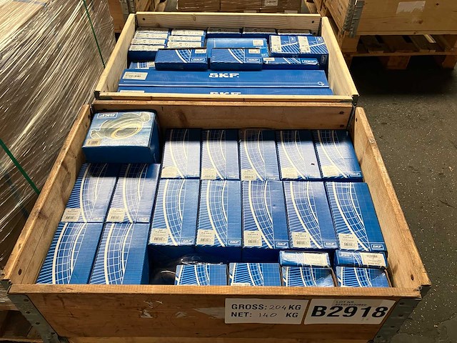 140 kg net automotive bearings from skf - afbeelding 1 van  4