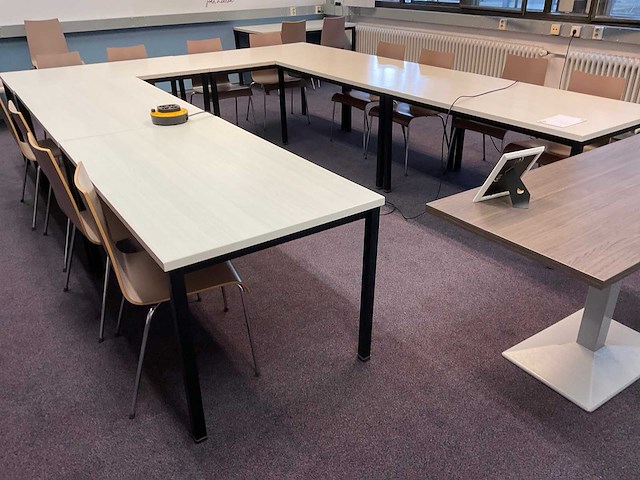 140x80cm vergadertafel (8x) - afbeelding 1 van  2