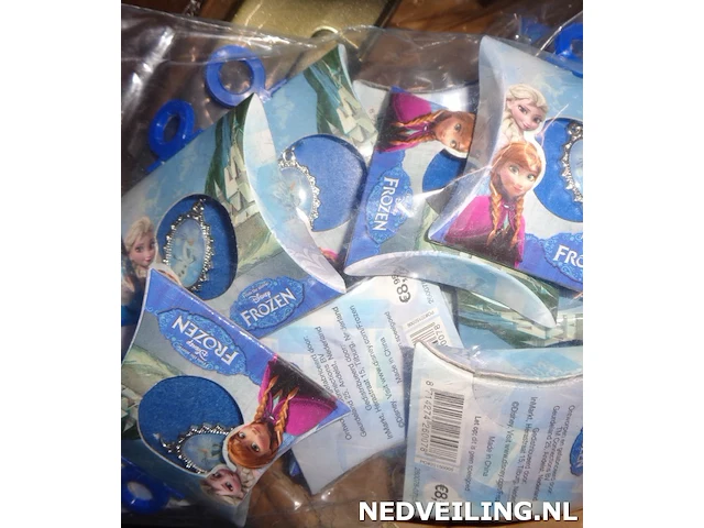 144x bedeltjes frozen olaf - afbeelding 1 van  3