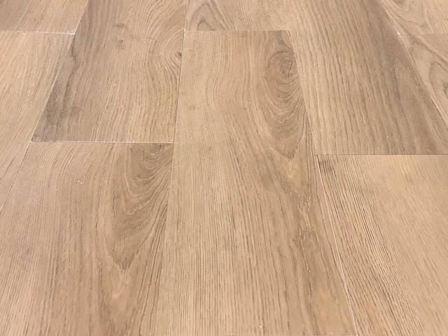 145 m2 pvc spc click plank - 520 x 150 x 4 mm - afbeelding 1 van  3
