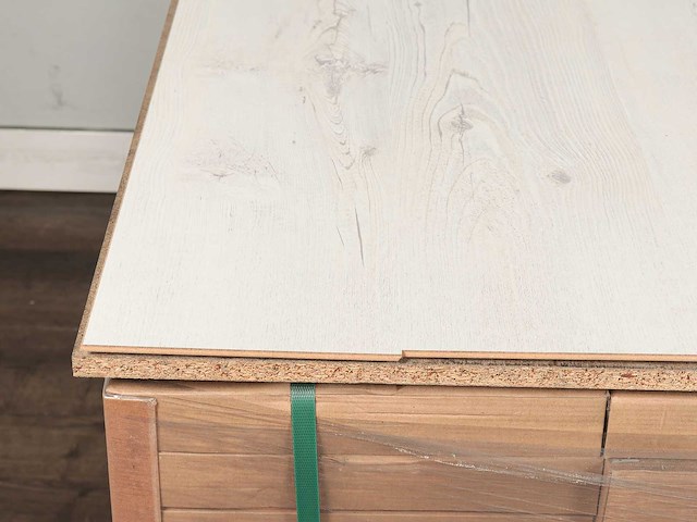 146 m2 laminaat plank - 1380 x 193 x 7 mm - afbeelding 2 van  4