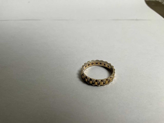 14k gouden biclor ‘rolex ring’, bezet met 20 briljant geslepen diamant 0,2ct (2,6 gram) - afbeelding 4 van  5