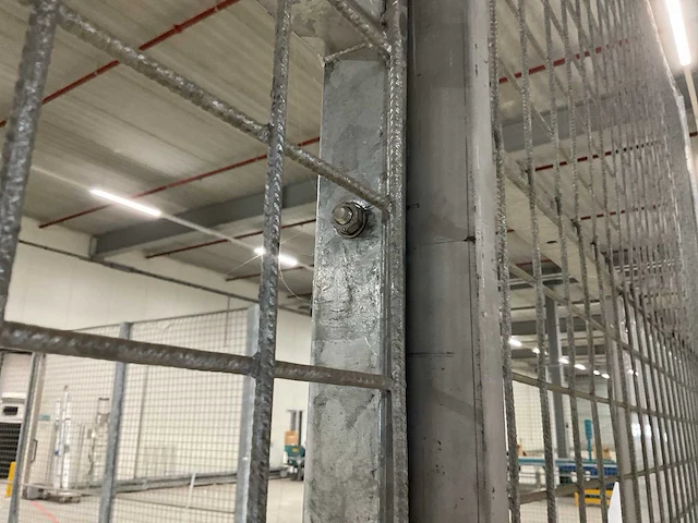 14m gegalvaniseerd hekwerk - afbeelding 3 van  4