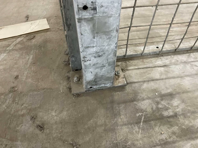 14m gegalvaniseerd hekwerk - afbeelding 3 van  4