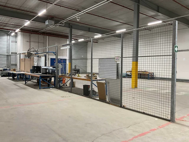 14m gegalvaniseerd hekwerk - afbeelding 1 van  4
