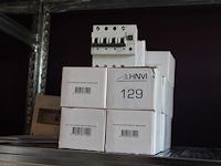 15 aardlekautomaten elk5-63. b25. 3-polig. 30ma. - afbeelding 1 van  2