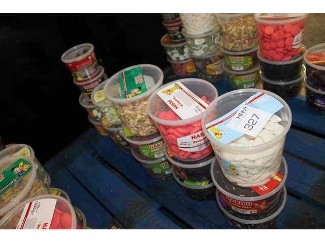 15 emmers snoepgoed haribo. - afbeelding 2 van  2