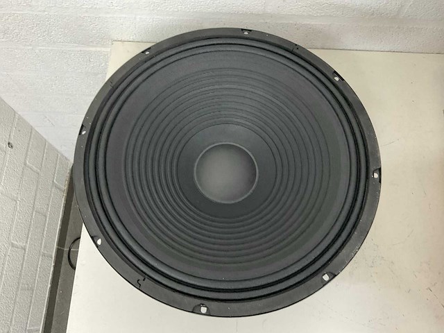 15 inch speaker (4x) - afbeelding 1 van  3