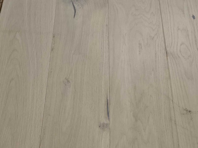 15 m2 parket eiken xl mutliplank - 1800 x 180 x 14 mm - afbeelding 1 van  3