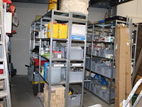 15 meter magazijnstelling met diepte 40 cm en hoogte 220 cm. excl. inhoud en ophalen na 13:00. - afbeelding 1 van  4