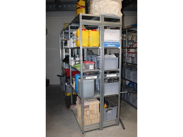 15 meter magazijnstelling met diepte 40 cm en hoogte 220 cm. excl. inhoud en ophalen na 13:00. - afbeelding 3 van  4
