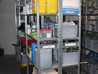 15 meter magazijnstelling met diepte 40 cm en hoogte 220 cm. excl. inhoud en ophalen na 13:00. - afbeelding 3 van  4