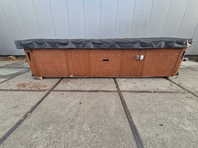 15 persoons dubbele cabine jacuzzi en buitenspa - afbeelding 3 van  34