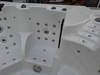 15 persoons dubbele cabine jacuzzi en buitenspa - afbeelding 28 van  56