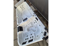 15 persoons dubbele cabine jacuzzi en buitenspa - afbeelding 3 van  34