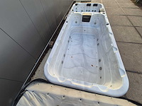 15 persoons dubbele cabine jacuzzi en buitenspa - afbeelding 7 van  34