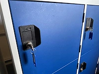 15-vaks lockerkast (2x) - afbeelding 3 van  4