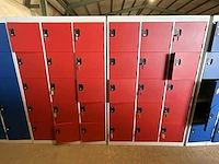 15-vaks lockerkast (2x)