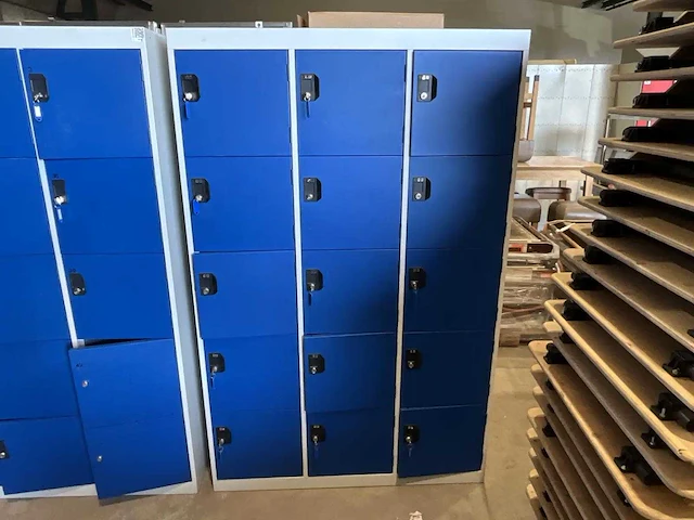 15-vaks lockerkast - afbeelding 1 van  3