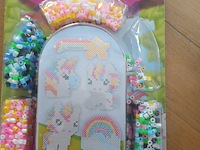 15 x speelgoed assorti doos 2x eenhoorn, 3 xstoepkrijt, 4 x waskrijtpuzzel, 2x unicorn, 1x tekenset piraat, 3x verfkwasten set - afbeelding 6 van  11