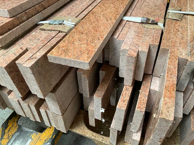 150 granieten plinten 7cm hoog - afbeelding 3 van  3