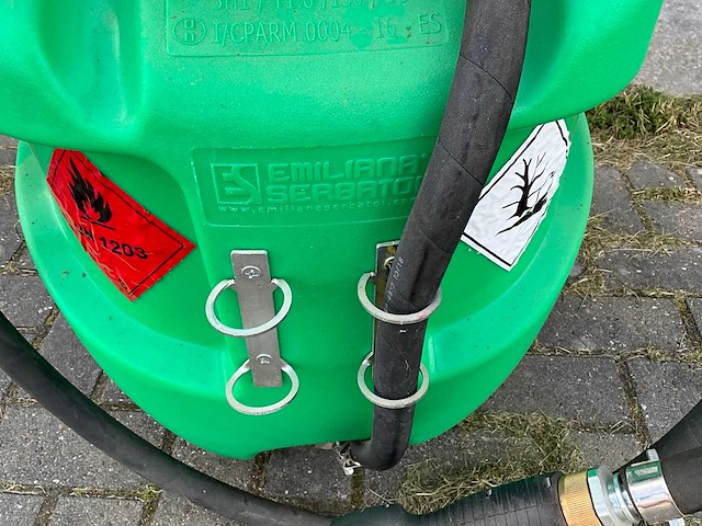 150 ltr. benzineopslagtank met tankpistool - afbeelding 8 van  8