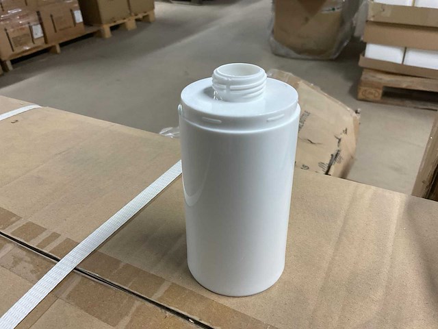 150 ml plastic fles verpakking (1500x) - afbeelding 1 van  4