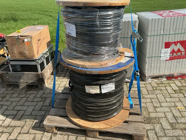 1500 meter draka 5g2,5 neoprene new on spool power 400v - afbeelding 1 van  5