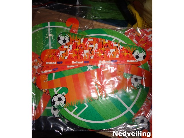 150x kartonnen hapjesschaal etagere oranje voetbal - afbeelding 2 van  3