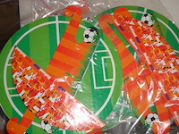 150x kartonnen hapjesschaal etagere voetbal - afbeelding 2 van  3