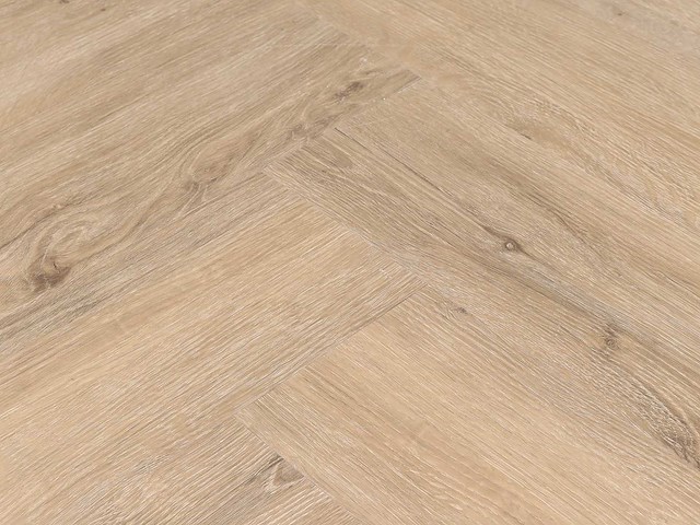 153 m2 pvc spc click visgraat - 610 x 150 x 5 mm - afbeelding 1 van  4