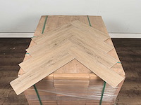 153 m2 pvc spc click visgraat - 610 x 150 x 5 mm - afbeelding 3 van  4