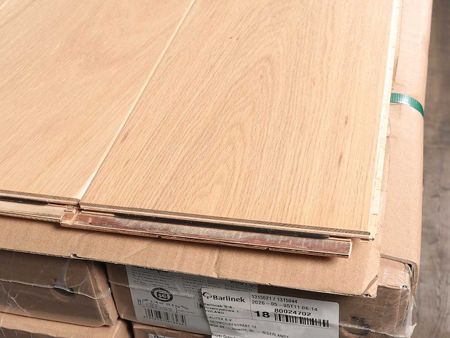 159 m2 parket eiken xl mutliplank - 2200 x 207 x 14 mm - afbeelding 2 van  4