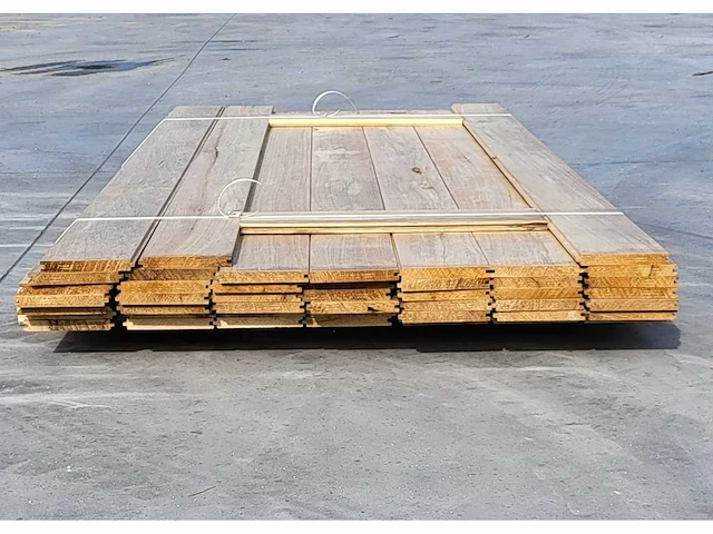 15m2 afrikaans eiken 18 x 140 mm vloerdelen , 240cm ( 45 x ) - afbeelding 3 van  4