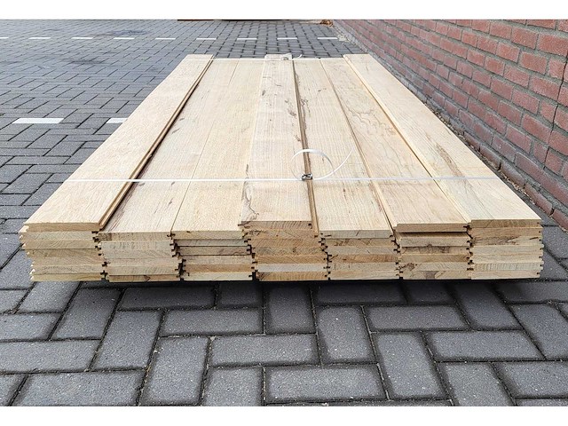 15m2 afrikaans eiken 18 x 140 mm vloerdelen, lengte 240cm ( 45x ) - afbeelding 3 van  4