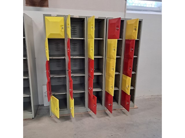 15x lockerkast rood en geel - afbeelding 4 van  5
