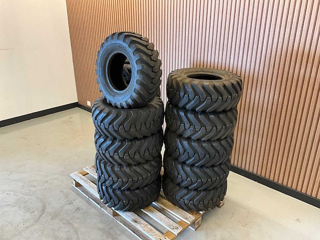 15x ongebruikt continental 23x9-10 industrie band - afbeelding 3 van  8